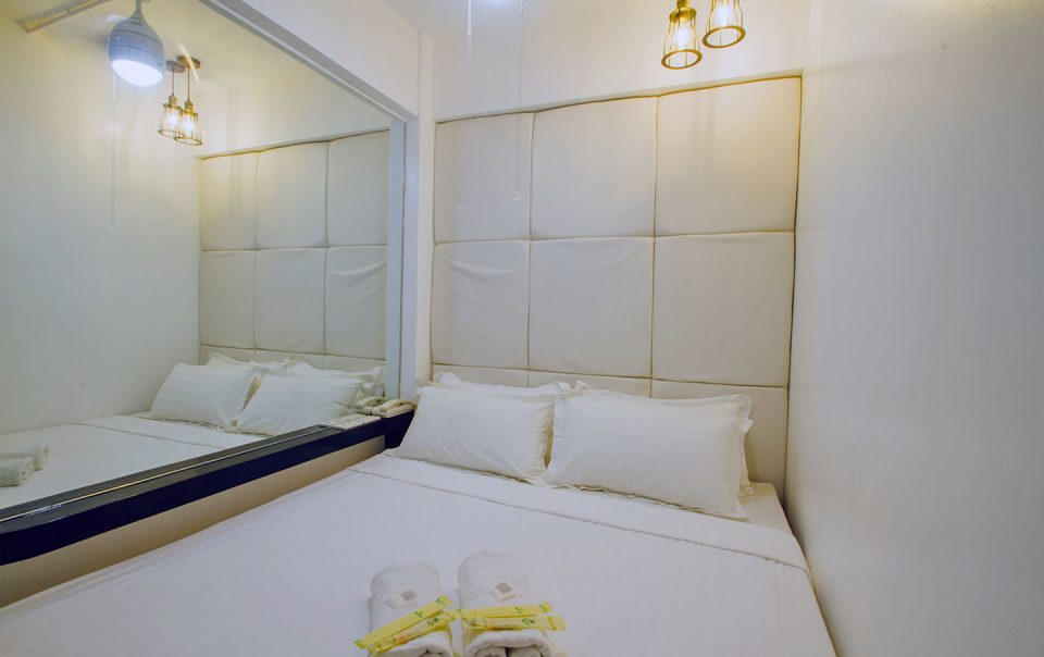 JJ-Midcity-Inn-Special-Deluxe-1